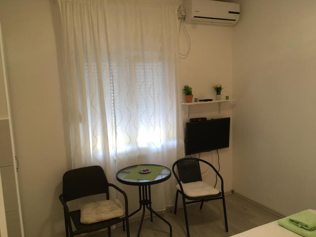 Apartment トレビニエ エクステリア 写真